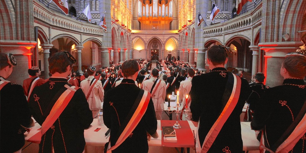 Gruppe von Kooperierten Studenten